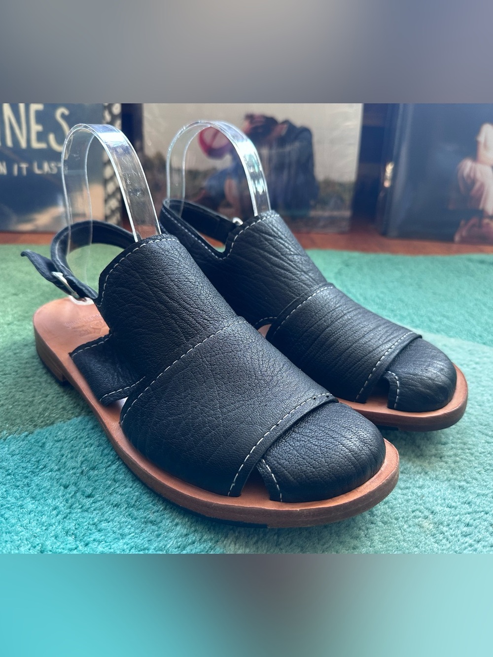 Fluevog LIKE NEW River Chira black pebbled leather flat slingback sandals -8